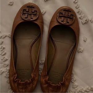 Tan / Beige Tory Burch Claire Ballet Shoe
